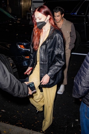 Sophie Turner Saturday Night Live November 13, 2021