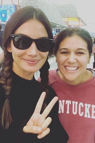 Lily Aldridge With A Fan July 28, 2018