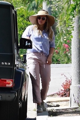 Hilary Duff Luca's Baseball Game April 14, 2018