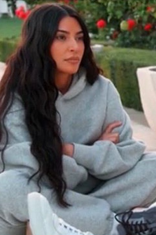 Kim Kardashian West Keeping Up with the Kardashians 18.02 April 2, 2020