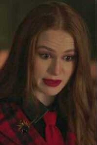 Madelaine Petsch Riverdale 5X10 the Pincushion Man March 31, 2021