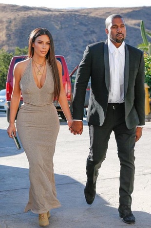 Kim Kardashian West Attending a Wedding in Simi Valley September 23, 2016