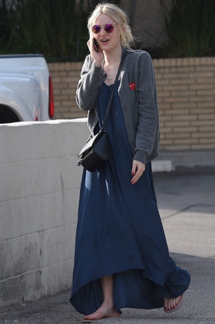 Dakota Fanning Studio City January 14, 2015