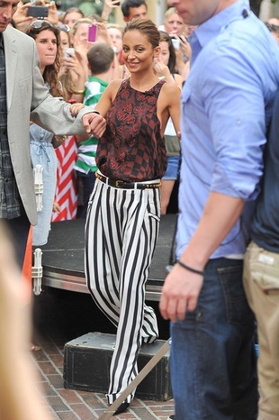 Nicole Richie on the Set of Extra West Hollywood July 10, 2013