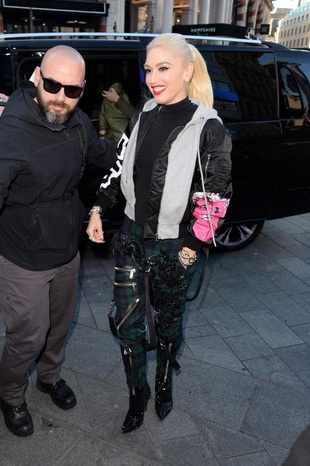 Gwen Stefani Global Radio Studios November 30, 2017