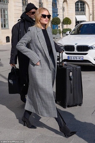 Rosie Huntington-Whiteley Paris February 28, 2018