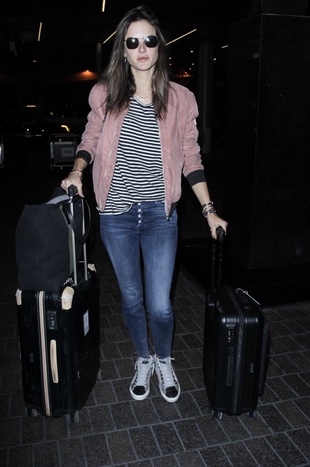 Alessandra Ambrosio Lax Airport May 30, 2017