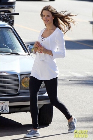 Alessandra Ambrosio On the set of a Victoria's Secret photo shoot in Los Angeles October 24, 2012