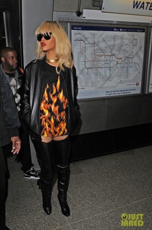 Rihanna Taking the Tube to the Drake Concert in London England March 27, 2012