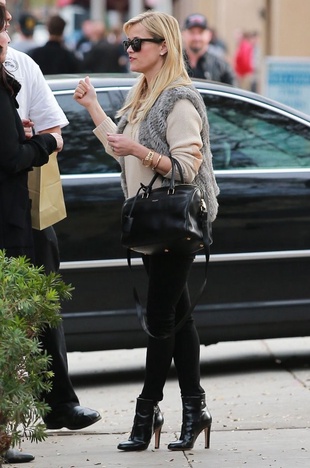 Reese Witherspoon Beverly Hills December 19, 2014