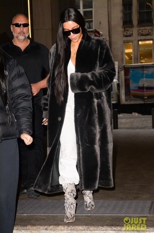 Kim Kardashian West Out in NYC, January 17, 2017