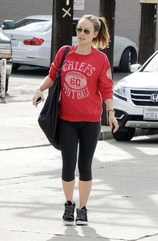 Olivia Wilde Pilates Class February 7, 2014