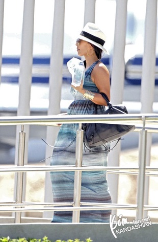 Kim Kardashian and Miles Arrive in Mexico W Kourt & Scott July 20, 2010