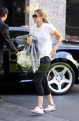 Lauren Conrad Arriving Home June 3, 2009