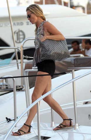 Kate Moss St Tropez August 18, 2012