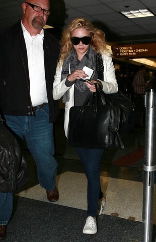 Ashley Olsen at LAX Airport May 31, 2008