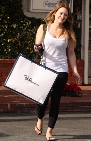 Hilary Duff Shopping at Fred Segal in Santa Monica November 3, 2010