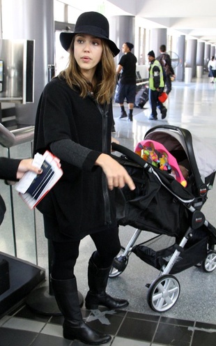 Jessica Alba at the LAX Airport with Her Daughter Haven November 5, 2011