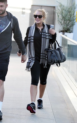 Lindsay Lohan Out For a Workout January 4, 2011