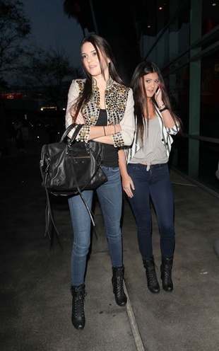 Kendall Jenner Los Angeles Lakers Game March 23, 2012