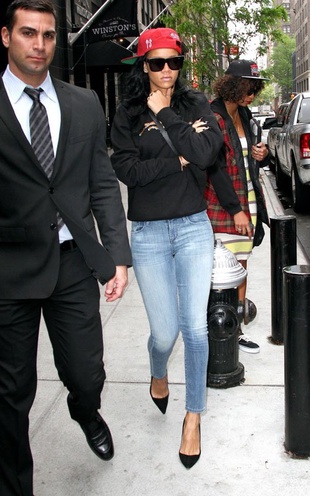 Rihanna Leaving Nbc Studios in New York May 3, 2012