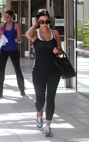 Kim Kardashian Barry's Boot Camp June 2, 2011