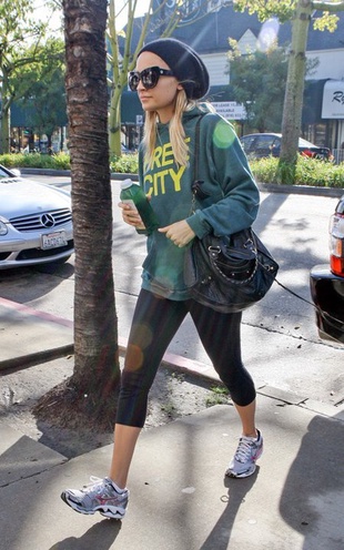 Nicole Richie out for a Workout December 6, 2010