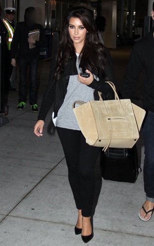 Kim Kardashian Arriving at Pearson Airport in Toronto May 10, 2012