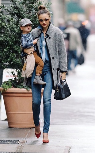 Miranda Kerr New York November 27, 2012