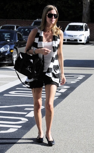 Nicky Hilton Shopping at Saks Fifth Avenue in Beverly Hills April 8, 2010