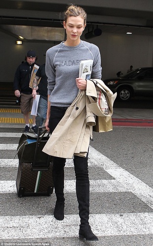 Karlie Kloss LAX Airport February 7, 2015