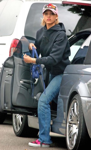 Jessica Alba on the Road in Los Angeles. May 5, 2005