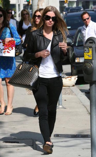 Nicky Hilton Shopping in Hollywood March 20, 2009