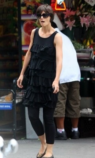 Katie Holmes Out in Nyc For Play Rehearsals July 30, 2008