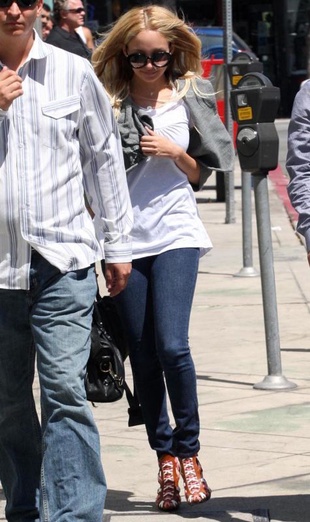 Nicole Richie on Her Way to a Studio in Hollywood April 14, 2008