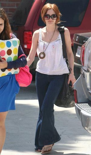 Ashlee Simpson at An Acting Class in Los Angeles July 7, 2009