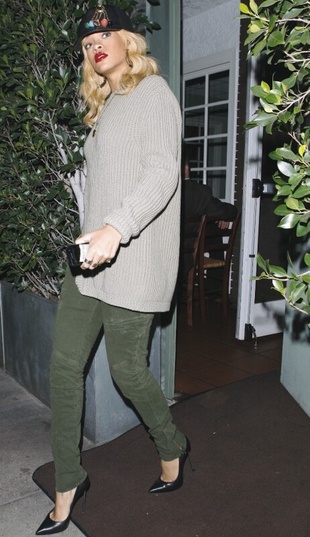 Rihanna Leaving Giorgio Baldi in Los Angeles March 1, 2012