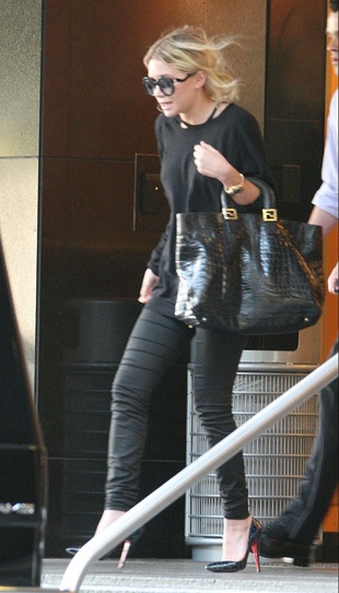 Ashley Olsen Visiting Her Agent in Beverly Hills May 30, 2007