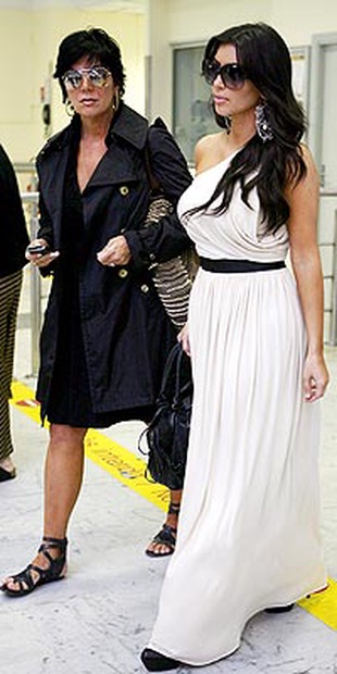 Kim Kardashian at Nice Airport June 11, 2009