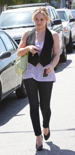 Hilary Duff Leaving the Gym May 8, 2009