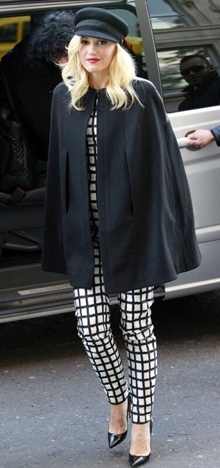 Gwen Stefani Out in London November 2, 2012