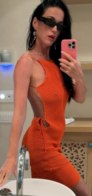 orange knit dress?