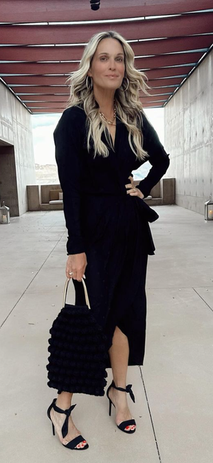 black shirt dress, bow sandals, and handbag?