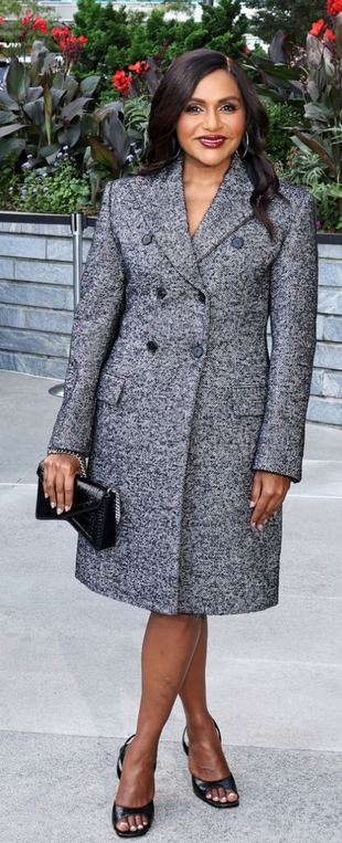 black handbag and gray coat?