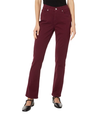 Levi's Women's Classic Straight Jeans (Also Available in Plus)