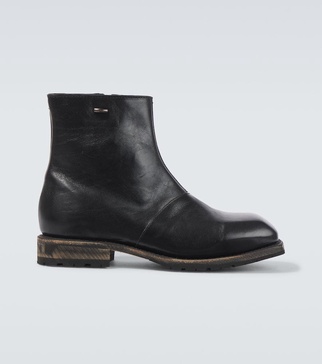 Engine leather ankle boots