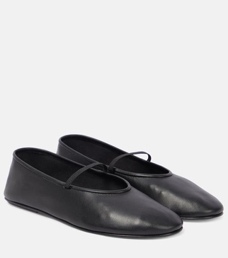 Black Grained Ballet Flats