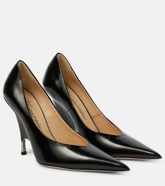 Godiva leather pumps 