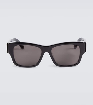 Rectangular sunglasses