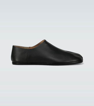 Tabi leather loafers